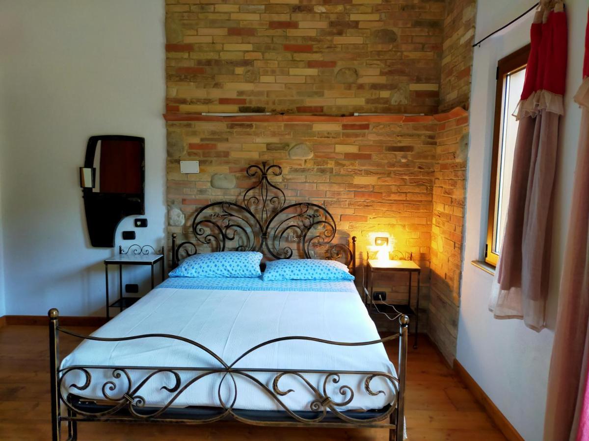 Casale Del Sole Bed & Breakfast Cepagatti Ngoại thất bức ảnh