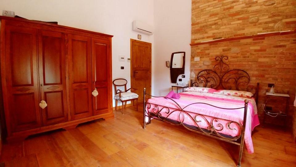 Casale Del Sole Bed & Breakfast Cepagatti Ngoại thất bức ảnh