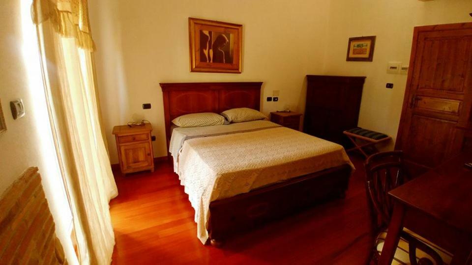 Casale Del Sole Bed & Breakfast Cepagatti Ngoại thất bức ảnh